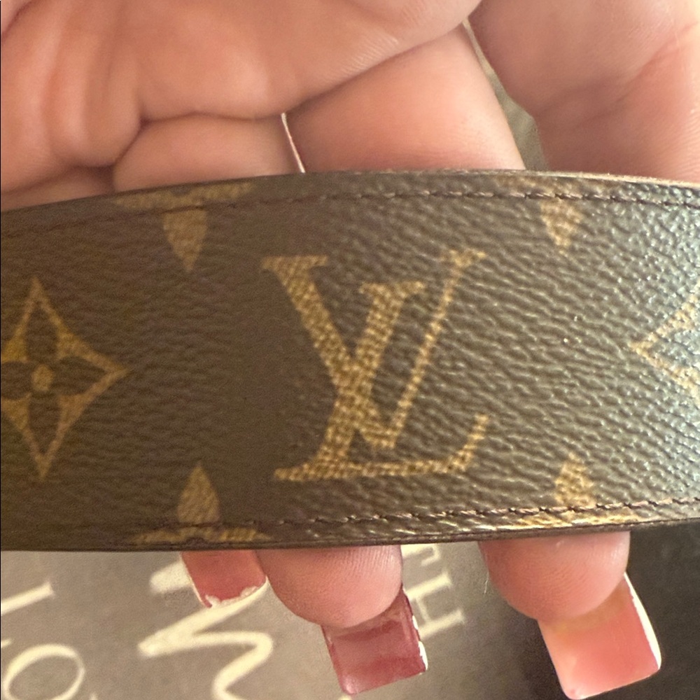 Louis Vuitton Monogram Brown and Gold unisex Belt - Picture 2 of 6